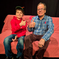 Evitskogin revyy avasi vahvasti – iloa ja intoa lavalla